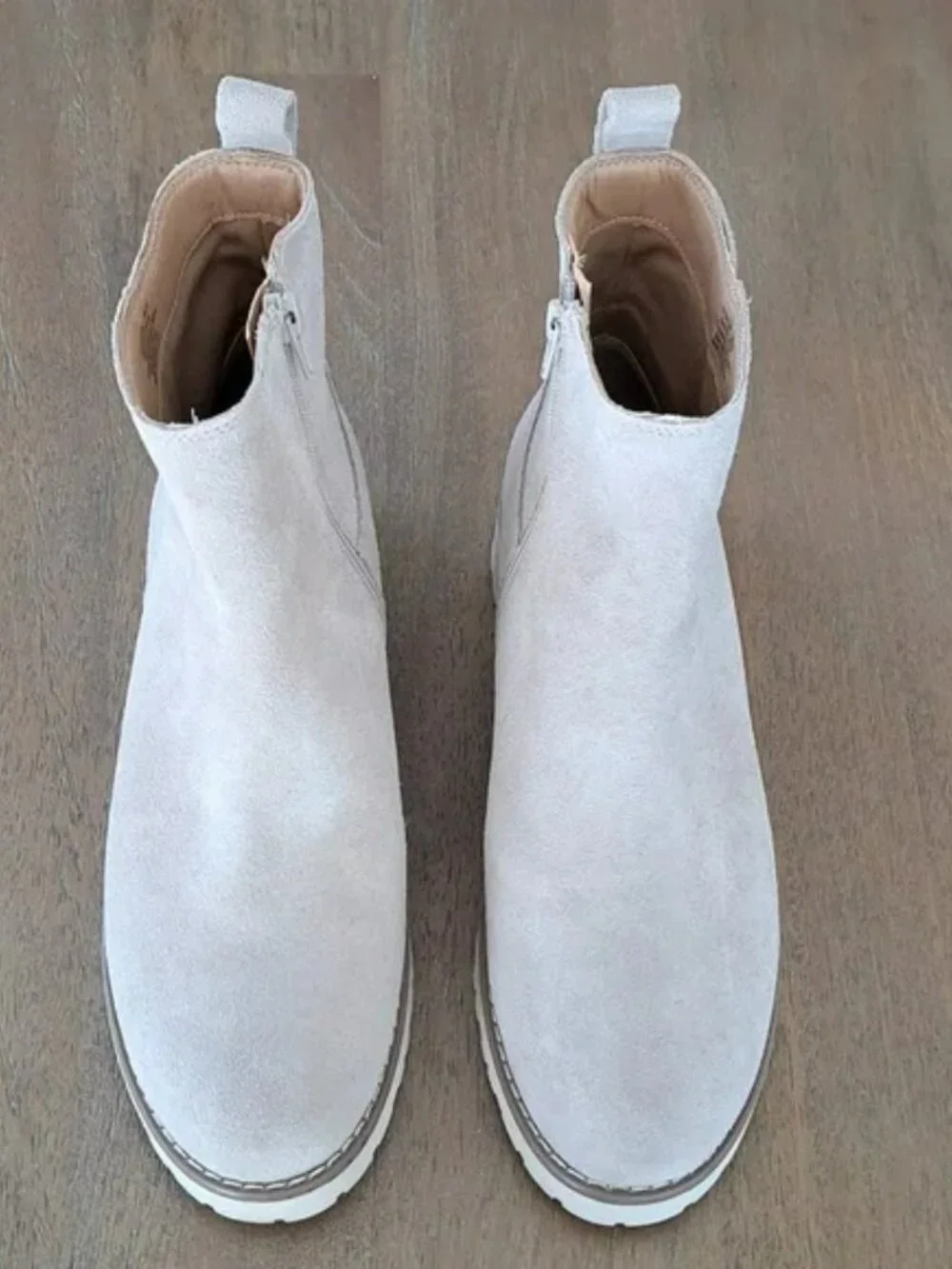 Crown Vintage Taylen Bootie - Color: Dove - Size: Women 9